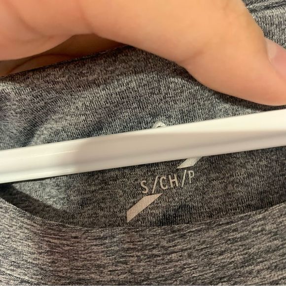 HEAD Workout Tops for Women - Short Sleeve Tennis Running and Gym Shirt … - Picture 4 of 6